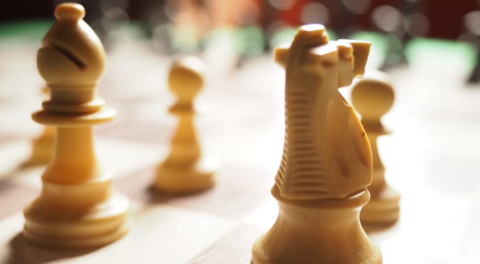 Competitive Intelligence for Strategy Teams and Executive Decision-Makers
